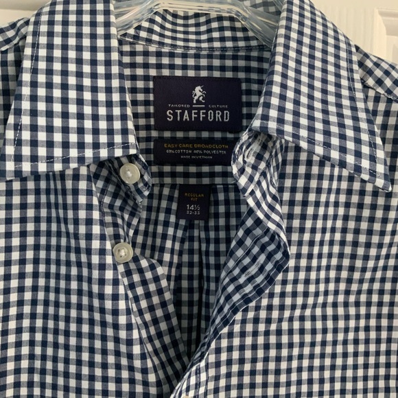 Stafford Regular Fit Long Sleeve Button-Down Shirt Size 14 1/2 32-33 - Picture 3 of 3